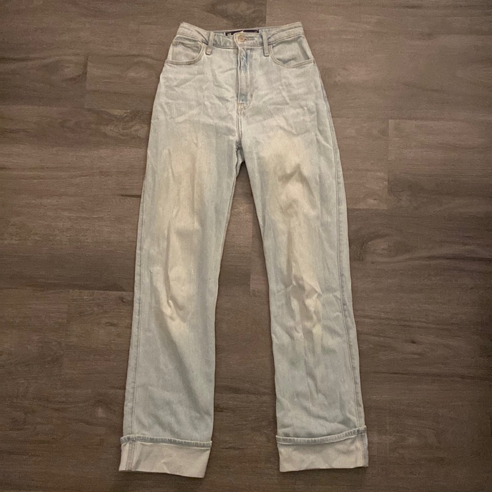 Hollister Ultra High-Rise Dad Jeans